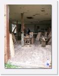 100_0035 * ich verbrachte dort sehr viele Stunden allein um den Zeitplan einzuhalten und um den Materialnachschub zu gewaehrleisten * 462 x 612 * (53KB)